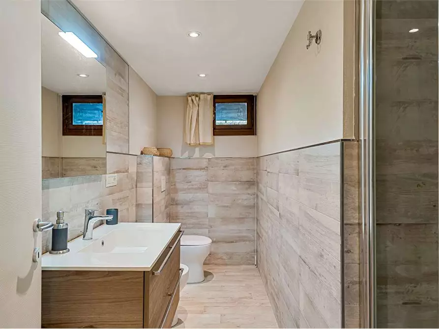 Immagine 27 di Casa bifamiliare in affitto  in Via Versilia a Forte Dei Marmi