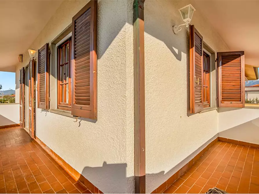 Immagine 33 di Casa bifamiliare in affitto  in Via Versilia a Forte Dei Marmi