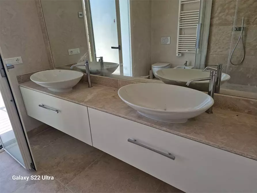 Immagine 51 di Villa in vendita  in Via Basilicata a Pietrasanta