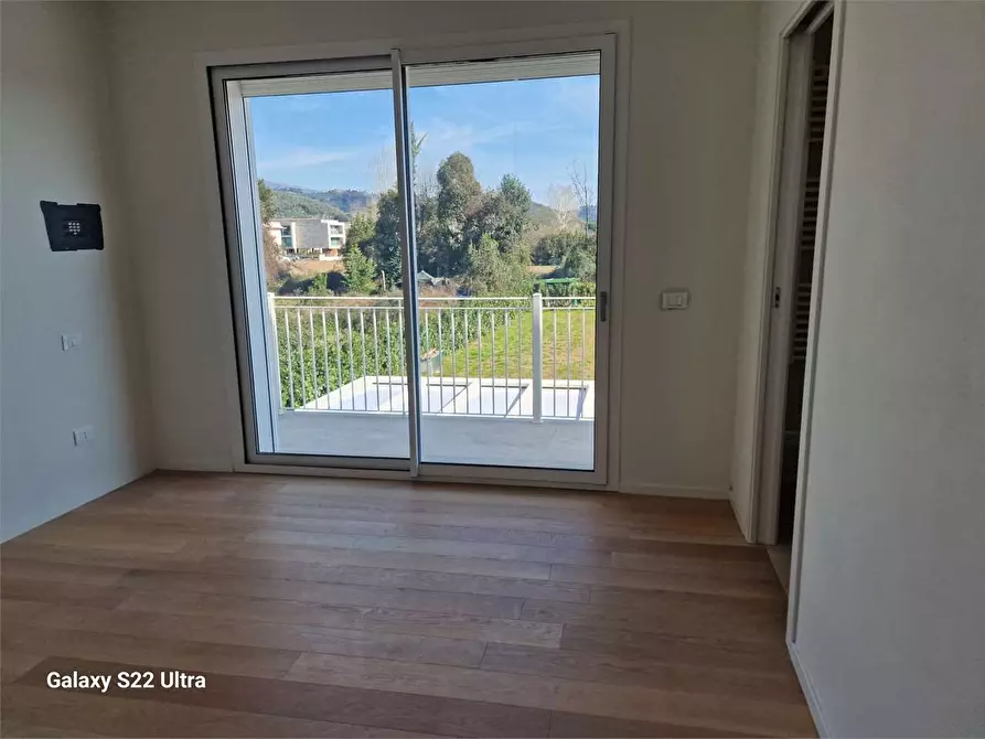 Immagine 36 di Villa in vendita  in Via Basilicata a Pietrasanta