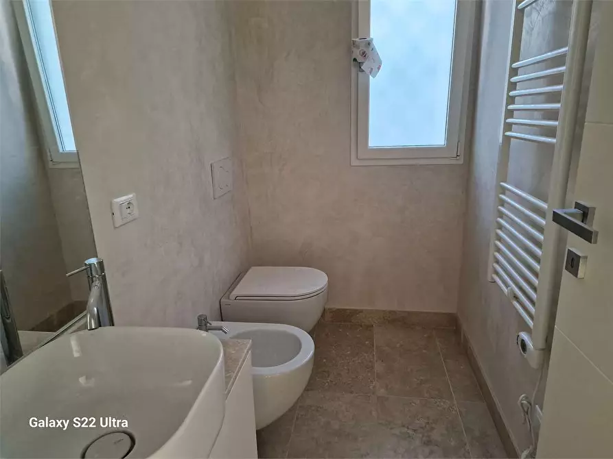 Immagine 27 di Villa in vendita  in Via Basilicata a Pietrasanta