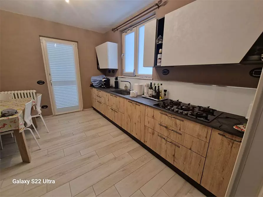 Immagine 2 di Casa bifamiliare in vendita  in Via Francesco Crispi a Forte Dei Marmi