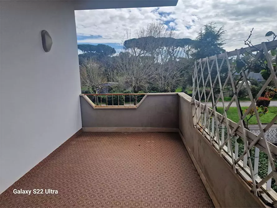 Immagine 6 di Casa bifamiliare in vendita  in Via Cortona a Pietrasanta