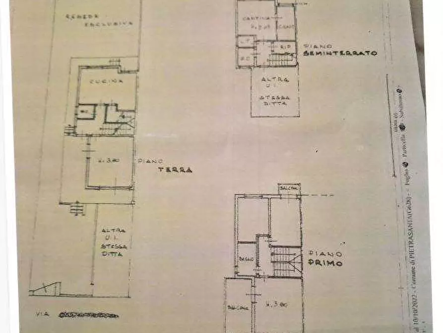 Immagine 27 di Casa bifamiliare in vendita  in Via Cortona a Pietrasanta