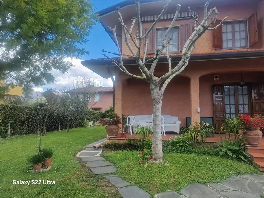 Immagine 45 di Villa in affitto  in Via Colombo a Forte Dei Marmi
