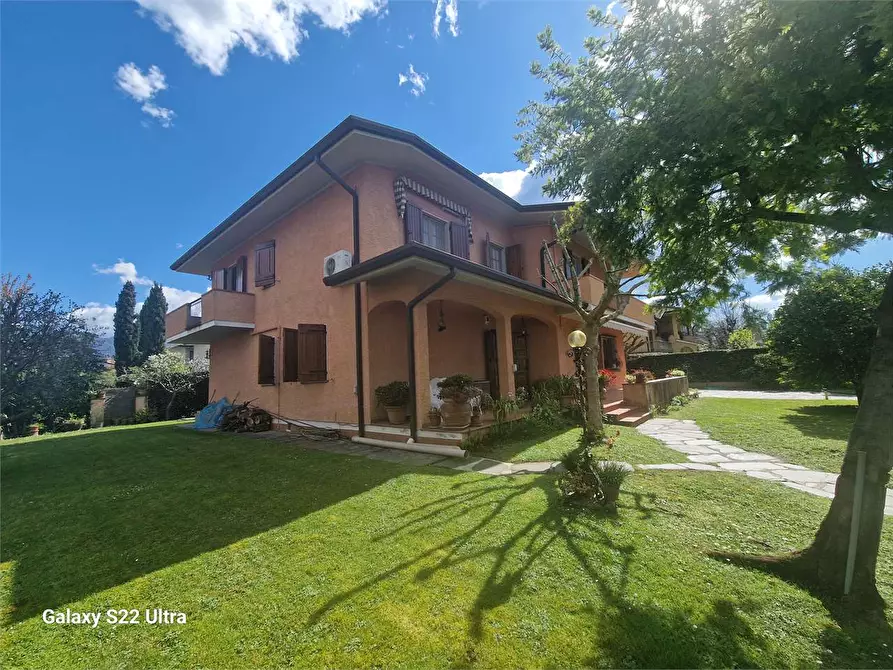 Immagine 3 di Villa in affitto  in Via Colombo a Forte Dei Marmi