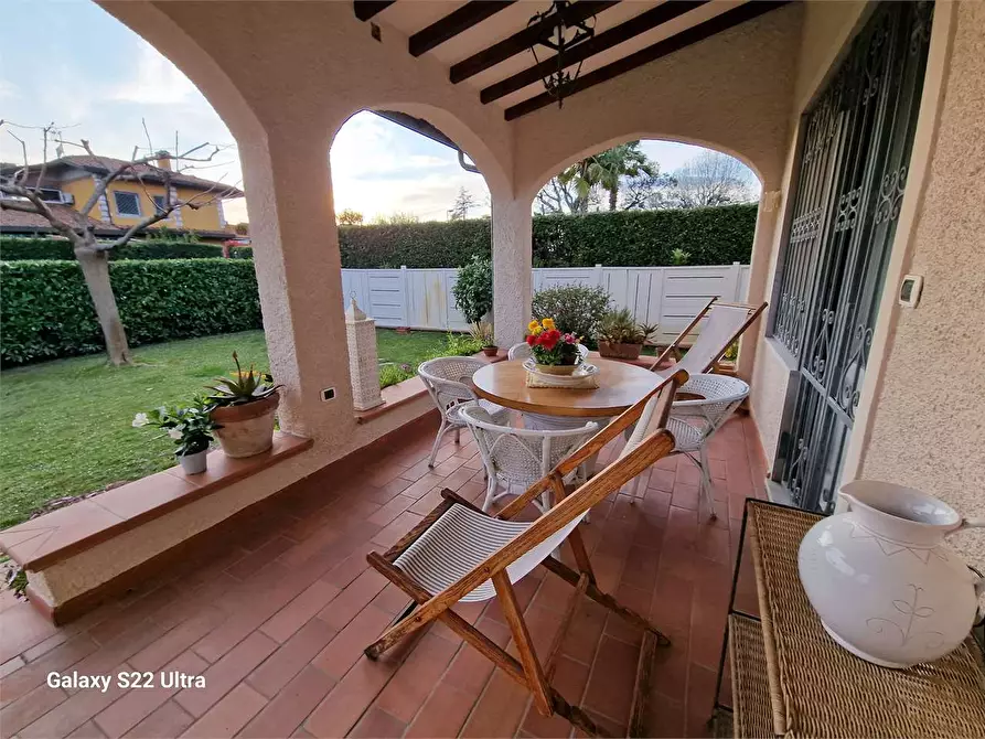 Immagine 10 di Villa in affitto  in Via Gorizia a Forte Dei Marmi