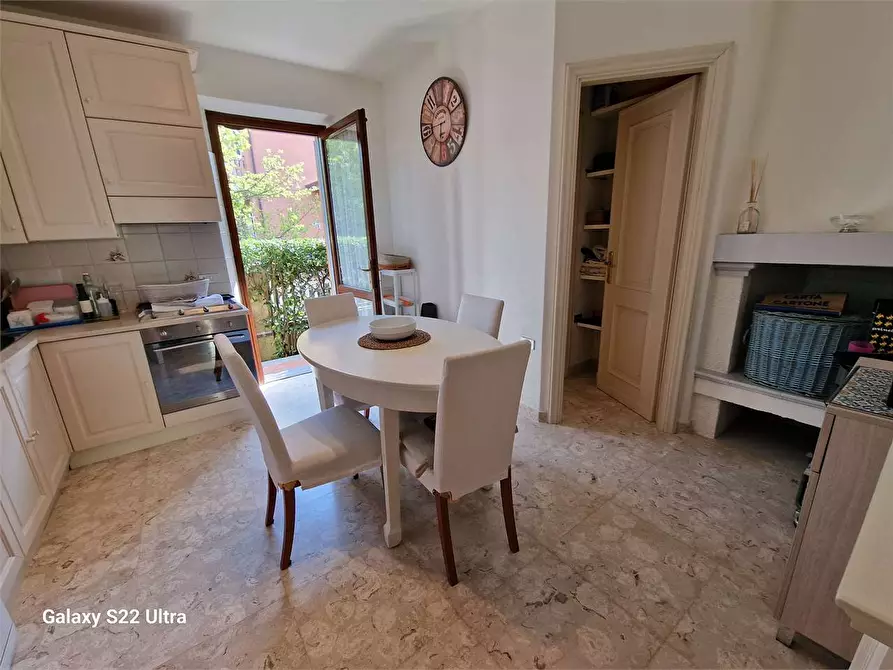 Immagine 12 di Casa bifamiliare in affitto  in Via G.Agnelli a Forte Dei Marmi