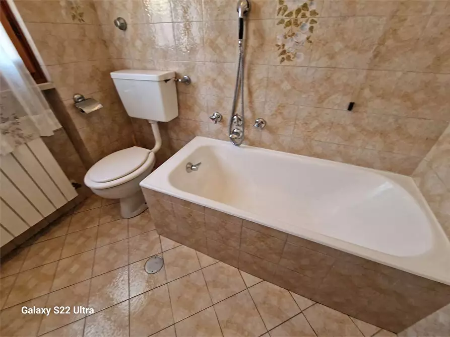 Immagine 43 di Villa in vendita  in Via Leonardo da Vinci a Pietrasanta