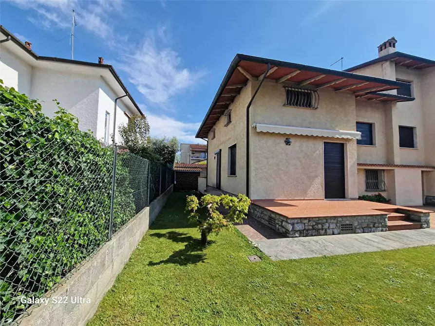 Immagine 45 di Villa in vendita  in Via Leonardo da Vinci a Pietrasanta