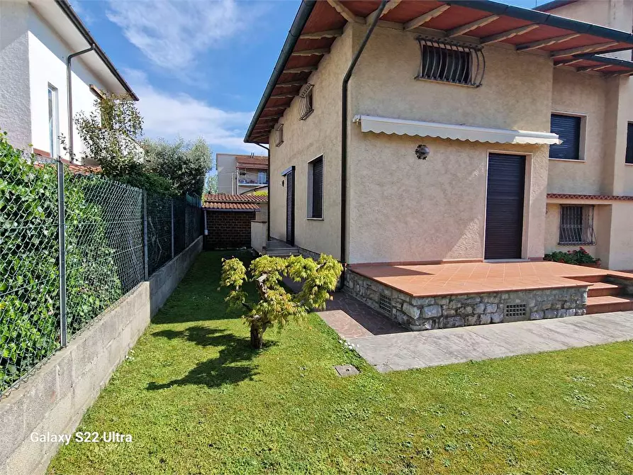 Immagine 47 di Villa in vendita  in Via Leonardo da Vinci a Pietrasanta