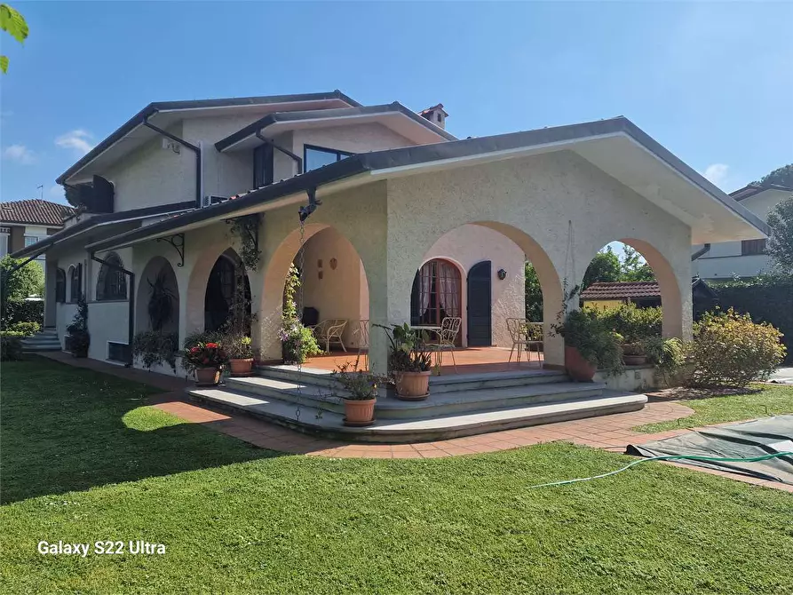 Immagine 36 di Villa in vendita  in Via Martiri di Sant Anna a Forte Dei Marmi