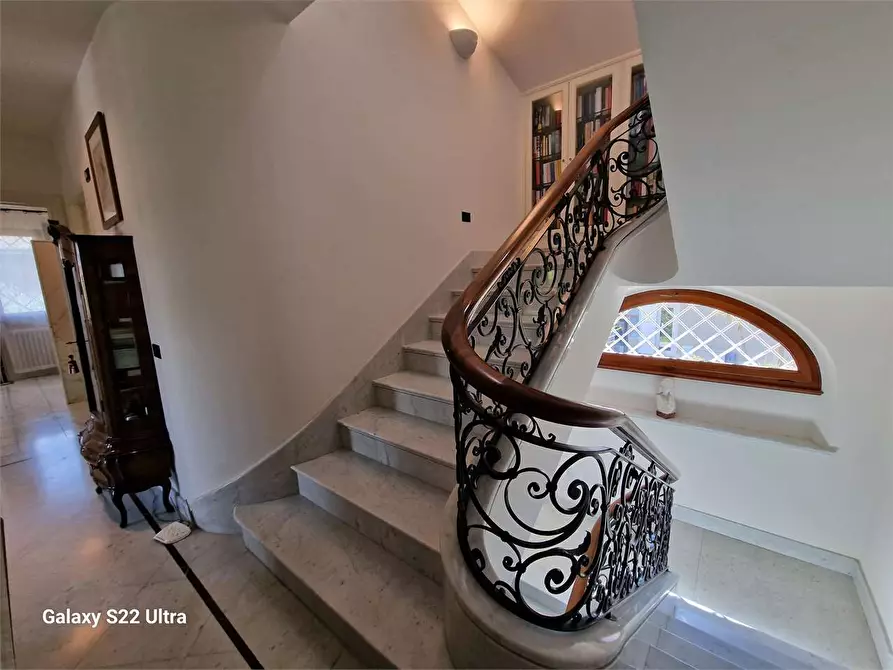 Immagine 10 di Villa in affitto  in Via Francesco Carrara a Forte Dei Marmi