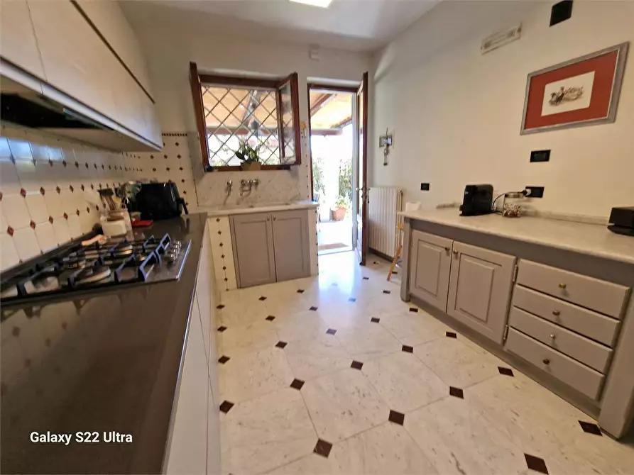 Immagine 25 di Villa in affitto  in Via Francesco Carrara a Forte Dei Marmi
