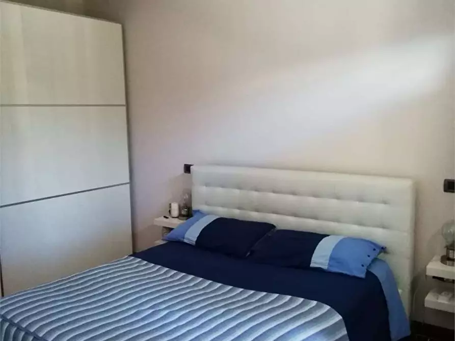 Immagine 15 di Appartamento in vendita  in Via Pascoli a Seravezza