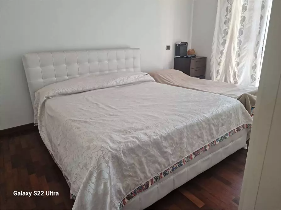 Immagine 19 di Appartamento in vendita  in Via Pascoli a Seravezza