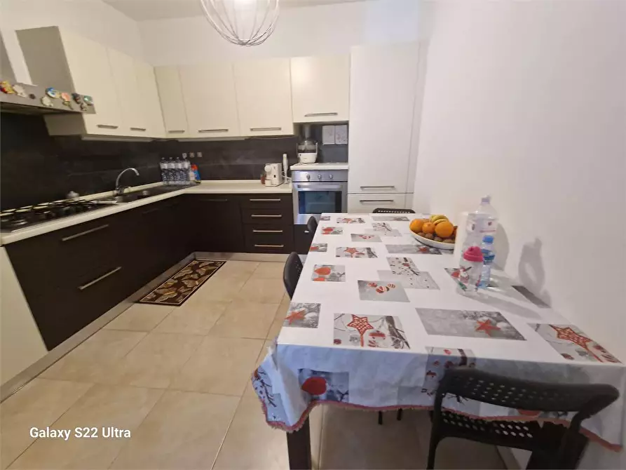 Immagine 6 di Appartamento in vendita  in Via Pascoli a Seravezza