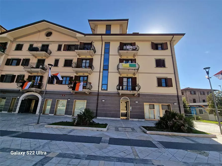 Immagine 29 di Appartamento in vendita  in Via Pascoli a Seravezza