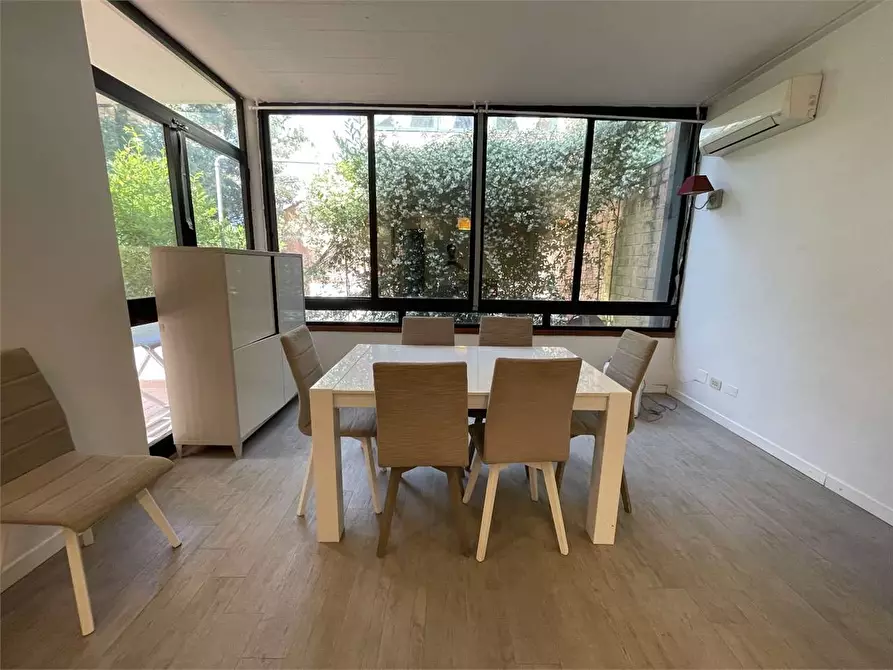 Immagine 8 di Villa in vendita  in Via Quarto a Pietrasanta