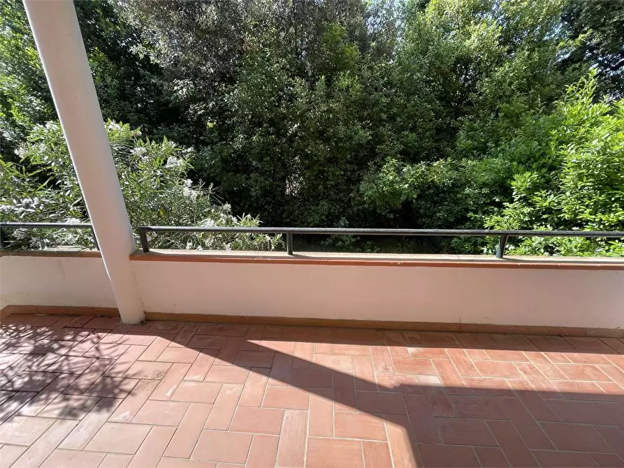 Immagine 30 di Villa in vendita  in Via Quarto a Pietrasanta