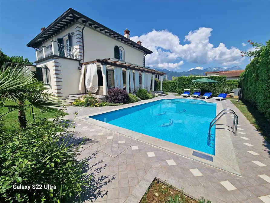 Immagine 64 di Villa in affitto  in Via B. Croce a Forte Dei Marmi