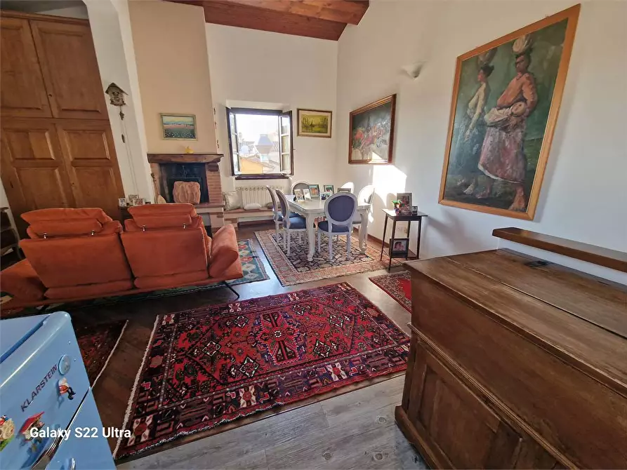 Immagine 30 di Appartamento in vendita  in Via Stagio Stagi a Pietrasanta