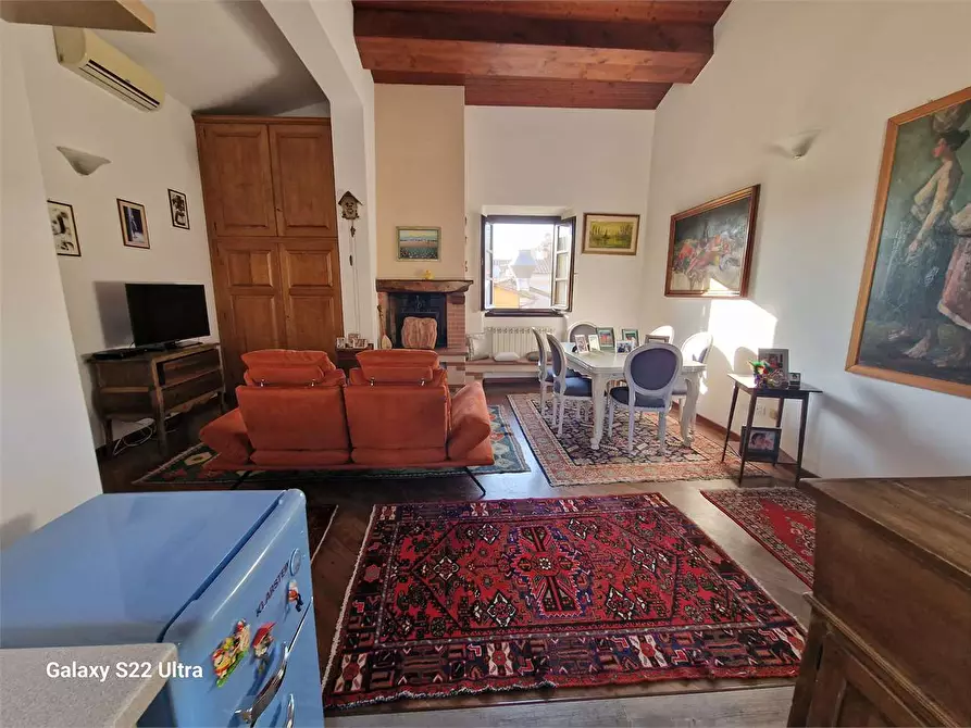 Immagine 3 di Appartamento in vendita  in Via del Marzocco a Pietrasanta