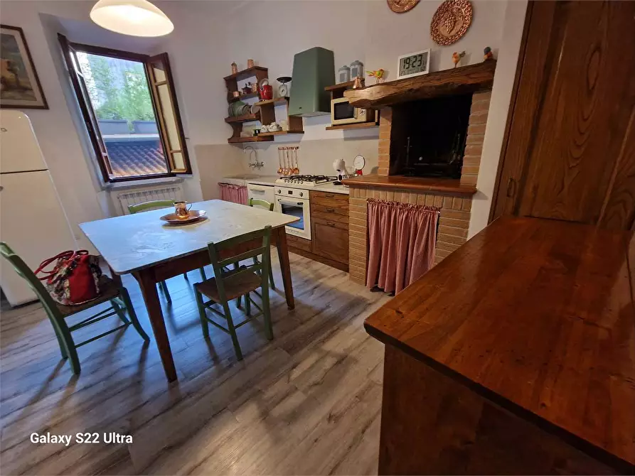 Immagine 18 di Appartamento in vendita  in Via Stagio Stagi a Pietrasanta