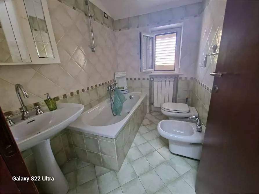 Immagine 18 di Appartamento in vendita  in Via Leonardo da Vinci a Pietrasanta