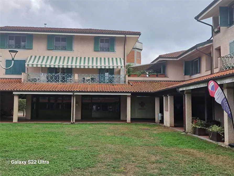 Immagine 4 di Negozio in vendita  in Via Rossetti e Bandini a Forte Dei Marmi