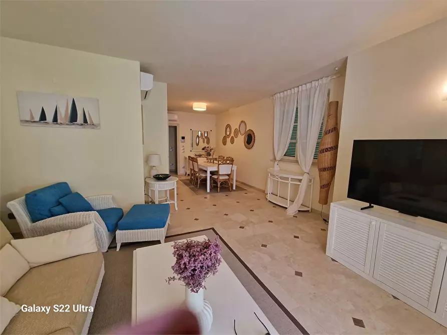 Immagine 14 di Villa in vendita  in Via Volta a Forte Dei Marmi