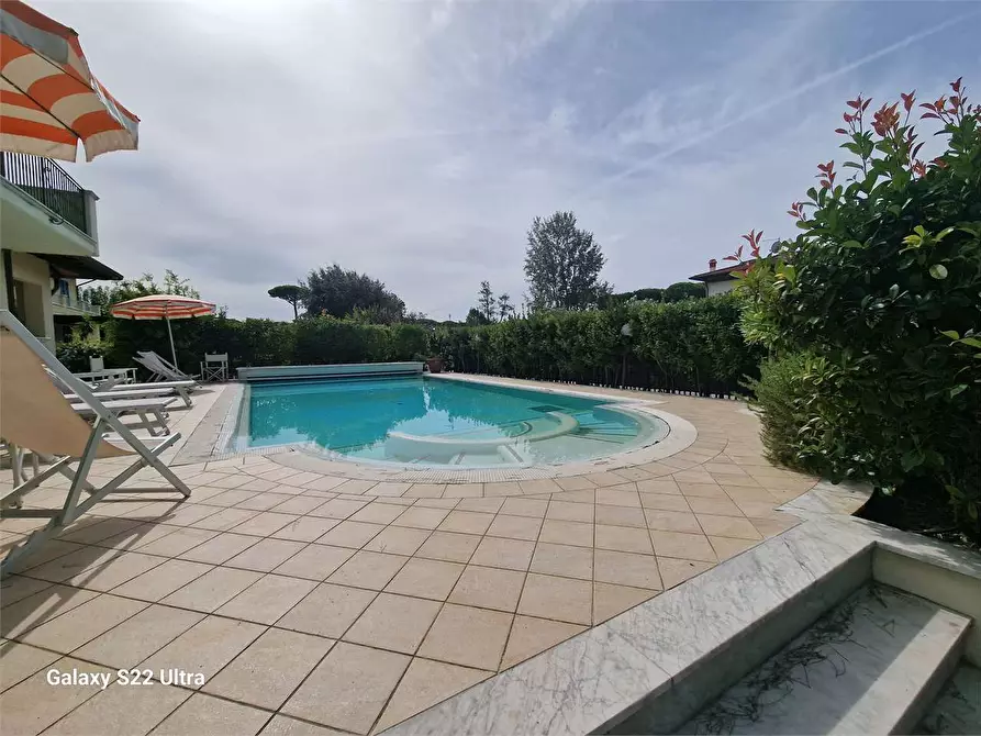 Immagine 4 di Villa in affitto  in Via Regeni a Forte Dei Marmi