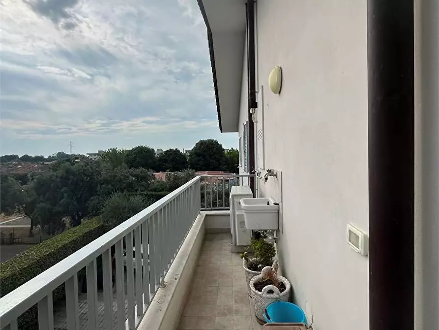 Immagine 17 di Appartamento in affitto  in Via Cugnia a Seravezza