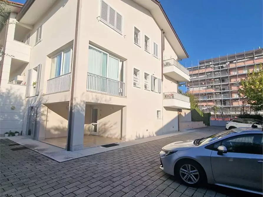 Immagine 21 di Appartamento in affitto  in Via Cugnia a Seravezza