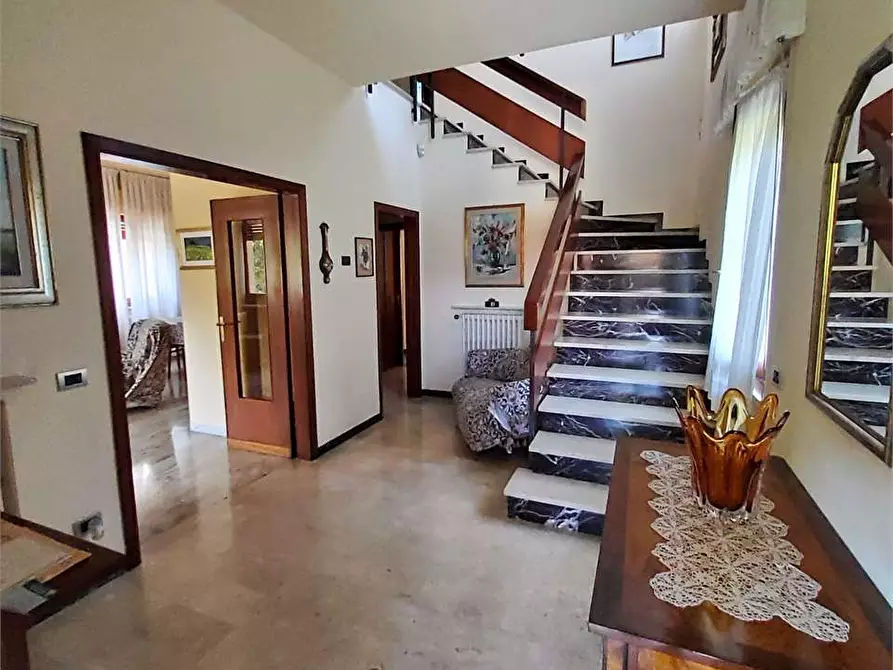 Immagine 11 di Villa in vendita  in Via B. Croce a Forte Dei Marmi