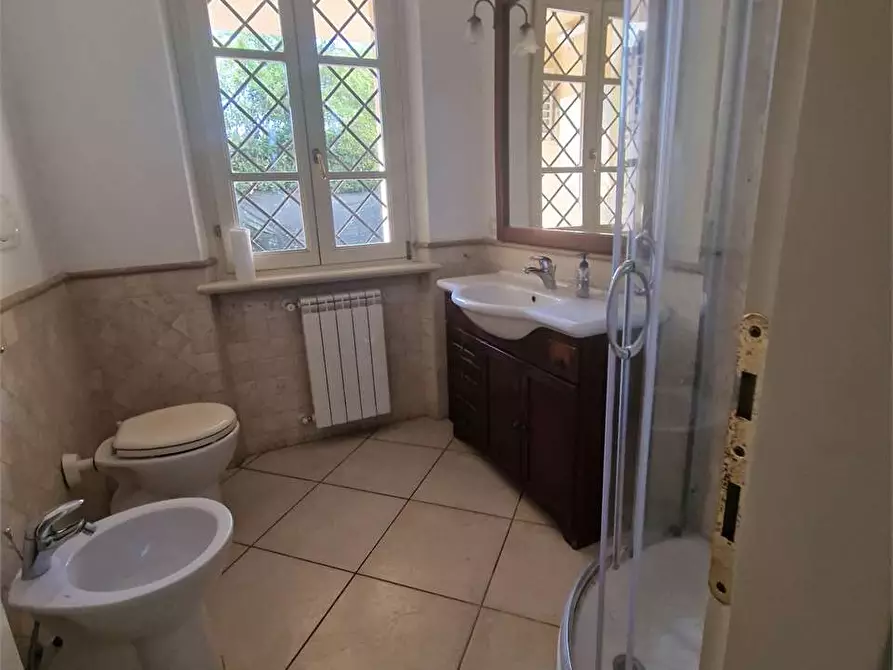 Immagine 25 di Casa bifamiliare in vendita  in Via Provinciale a Forte Dei Marmi