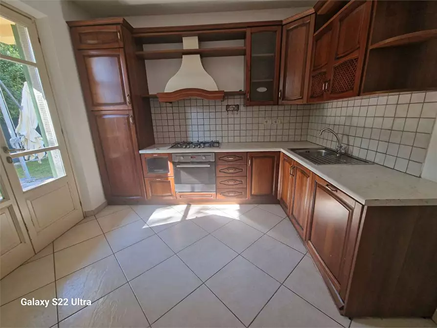 Immagine 17 di Casa bifamiliare in vendita  in Via Provinciale a Forte Dei Marmi