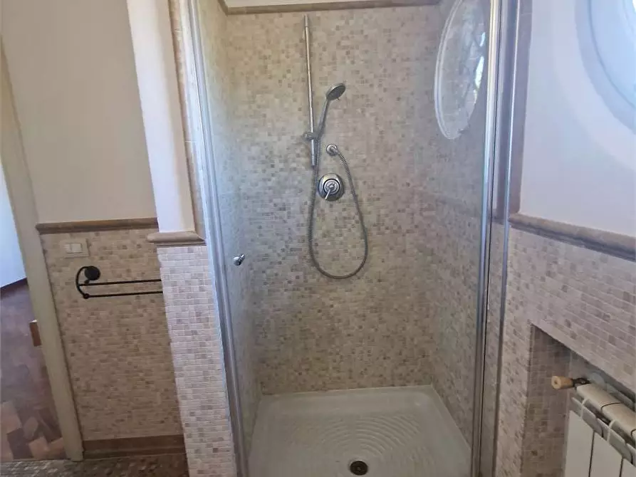 Immagine 32 di Casa bifamiliare in vendita  in Via Provinciale a Forte Dei Marmi