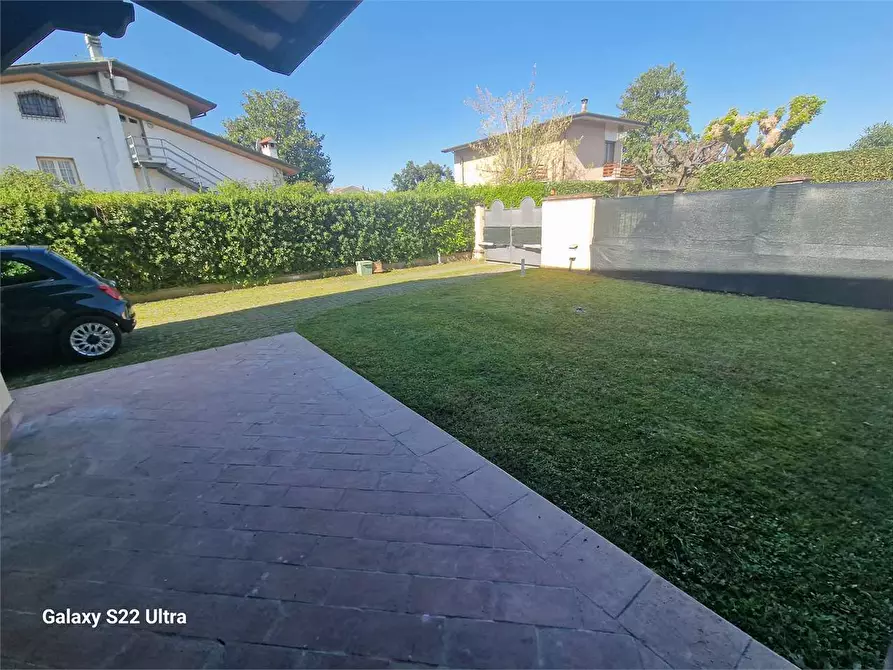 Immagine 34 di Casa bifamiliare in vendita  in Via Provinciale a Forte Dei Marmi