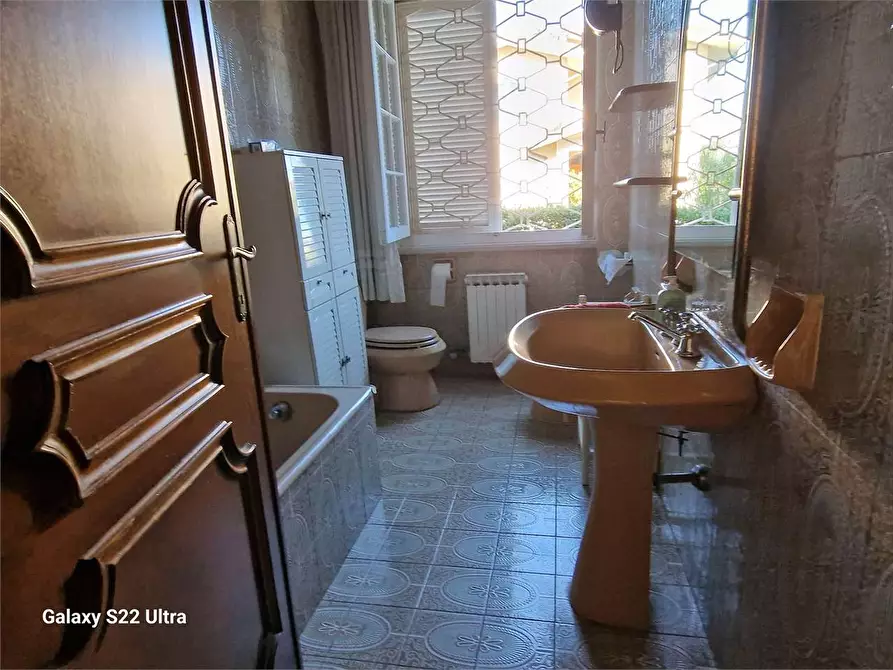 Immagine 24 di Appartamento in vendita  in Via degli Olmi a Forte Dei Marmi