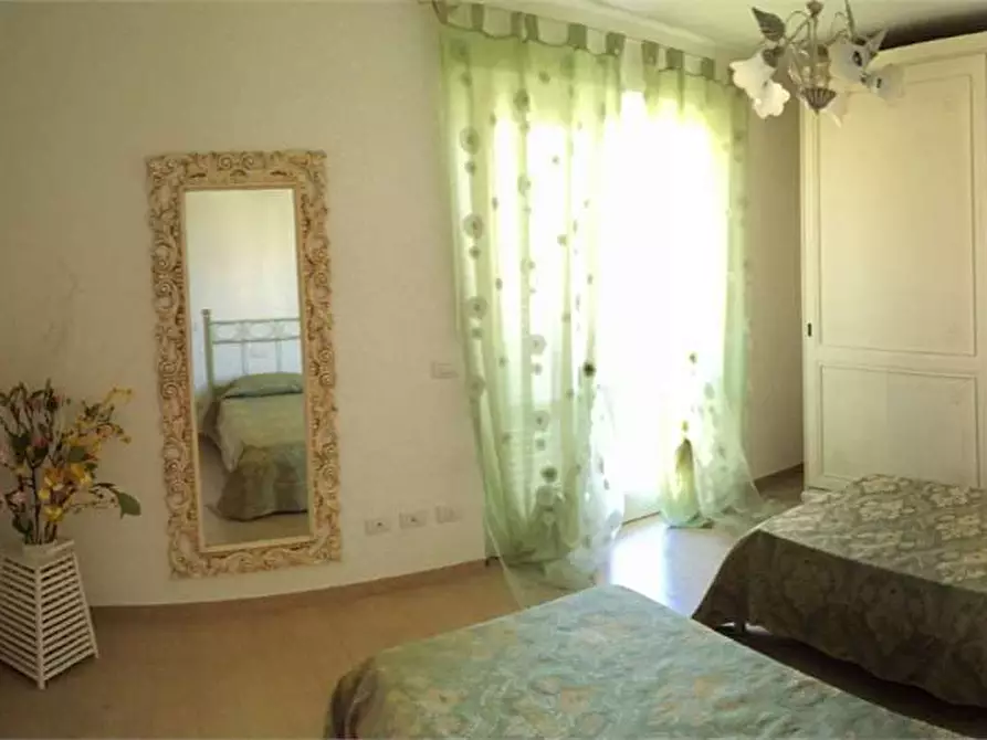 Immagine 43 di Villa in affitto  in Via Tremaiola a Pietrasanta