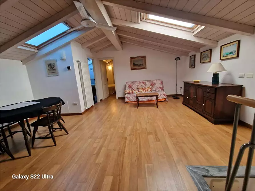 Immagine 29 di Casa indipendente in affitto  in Via M. Buonarroti a Pietrasanta