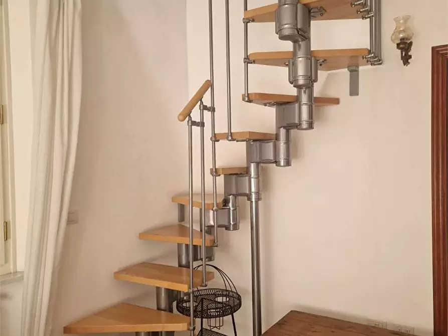 Immagine 20 di Casa indipendente in affitto  in Via M. Buonarroti a Pietrasanta