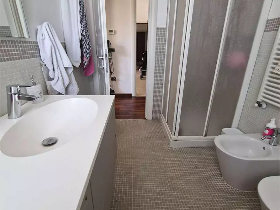 Immagine 11 di Appartamento in vendita  in Via Versilia a Seravezza