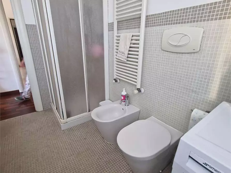 Immagine 14 di Appartamento in vendita  in Via Versilia a Seravezza