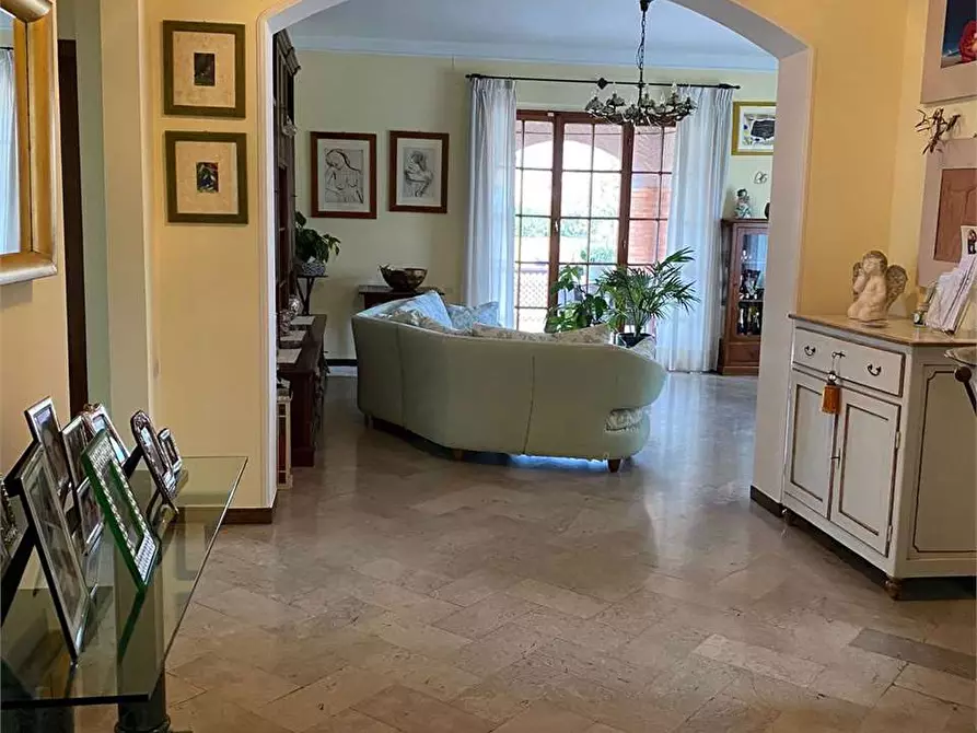 Immagine 3 di Appartamento in affitto  in Via Provinciale a Forte Dei Marmi