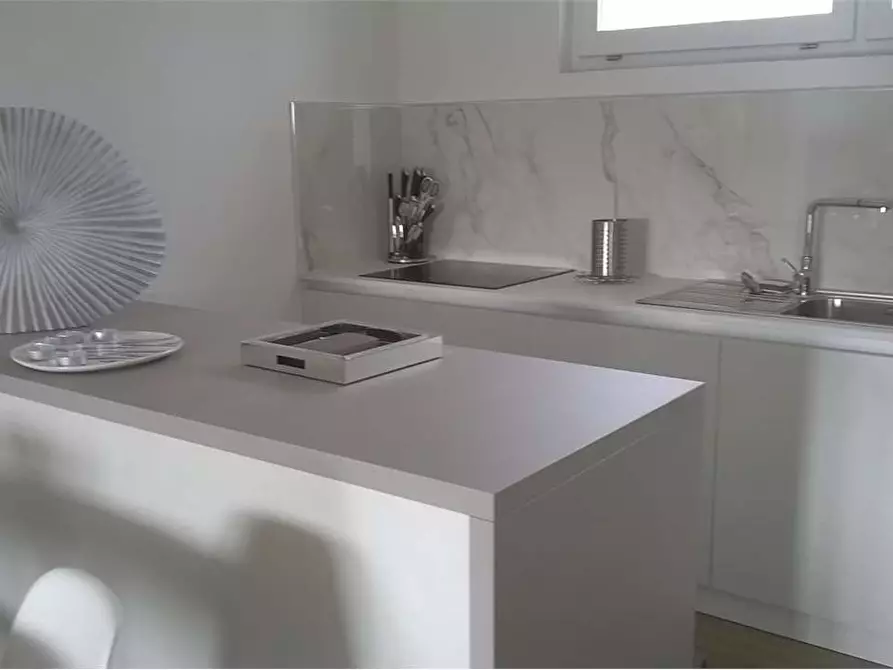 Immagine 9 di Villetta a schiera in affitto  in Via Civitali a Forte Dei Marmi