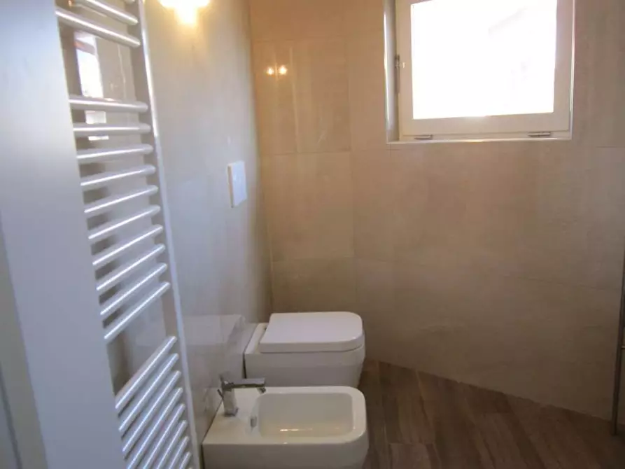 Immagine 32 di Villetta a schiera in affitto  in Via Civitali a Forte Dei Marmi