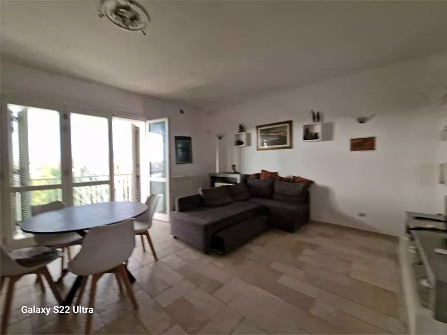 Immagine 2 di Appartamento in affitto  in Via Cugnia a Seravezza
