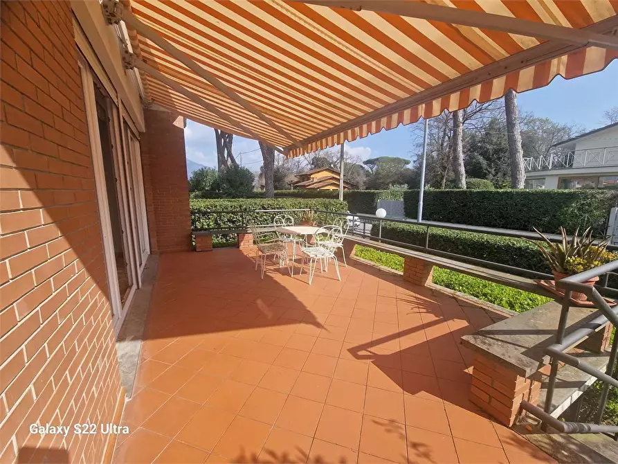 Immagine 8 di Villa in affitto  in Via Del Ghirlandaio a Pietrasanta